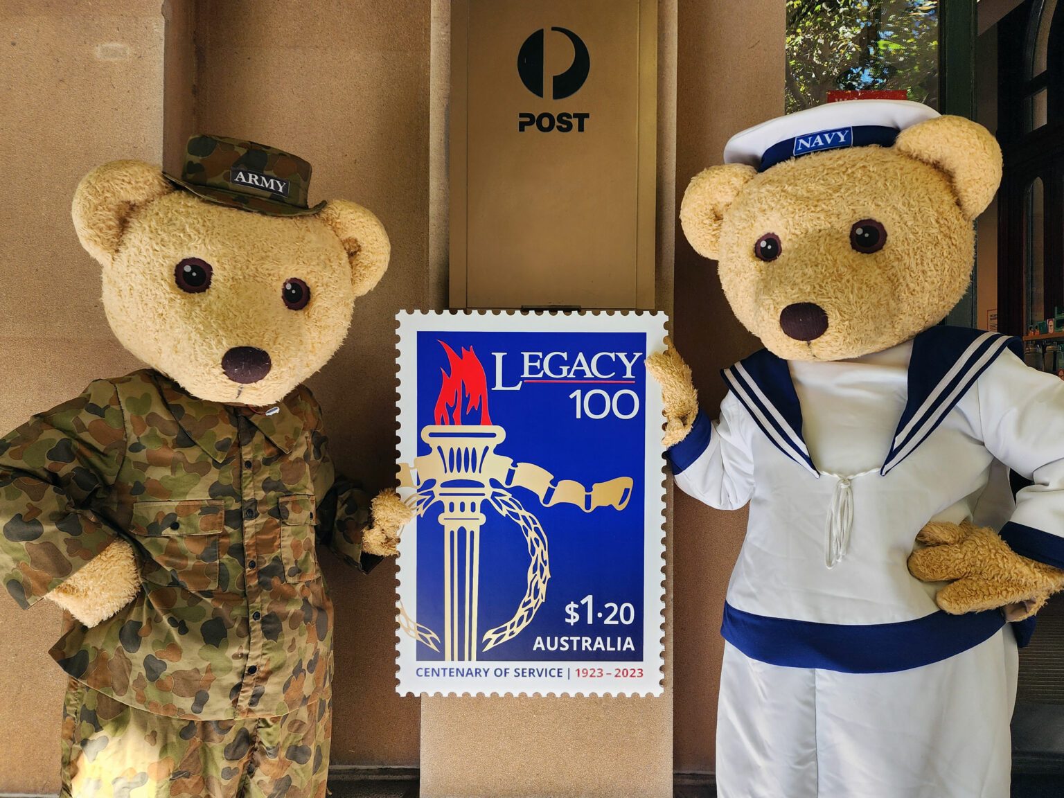 Bưu chính Úc phát hành tem kỷ niệm 100 năm thành lập tổ chức Legac